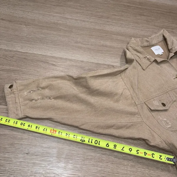 Le Lis Boutique Tan Cropped Jacket Size Small - Image 7