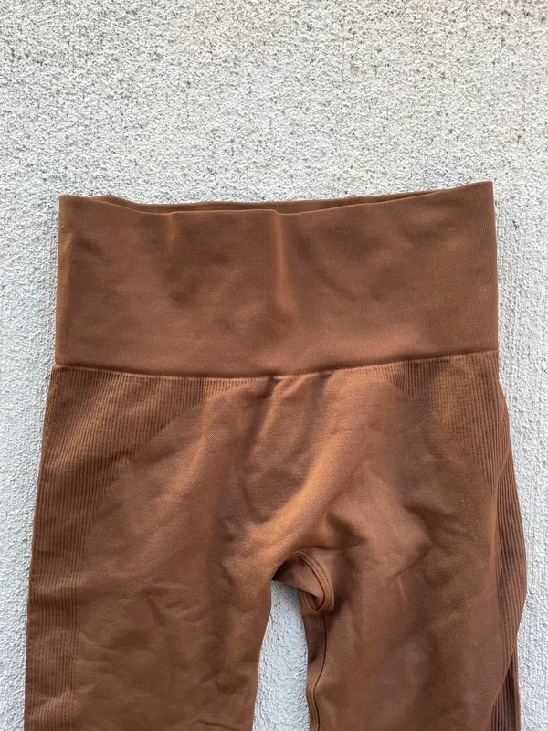 SET Active Brown Seamless Leggings Size Small High Waisted Sculpting - Image 2