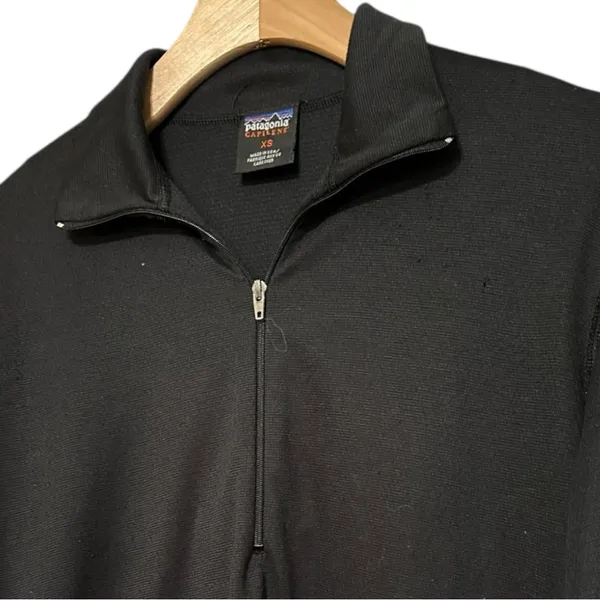 Patagonia Vintage Women’s Size XS Black Capilene Quarter Zip Long Sleeve Top - Image 2