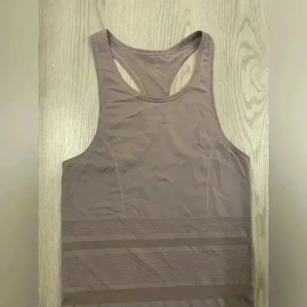 Lululemon Athletica‎ Gleam and Glow Tank Frosted Mulberry - Image 3