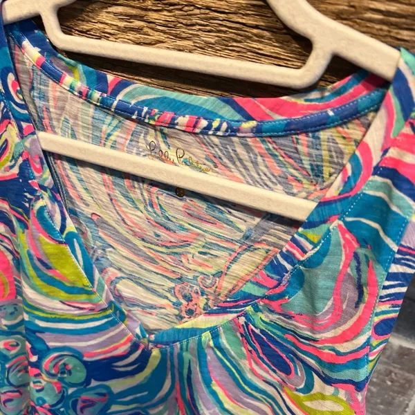 Lilly Pulitzer tank top women’s medium - Image 2