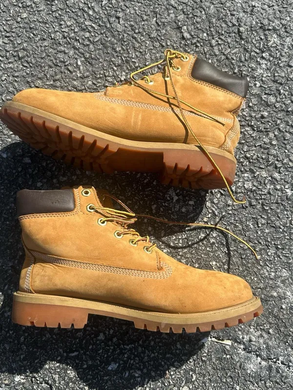 Timberland 6 Inch Premium Waterproof Boot 'Wheat' Nubuck Size 7 Women’s Size 8.5 - Image 2