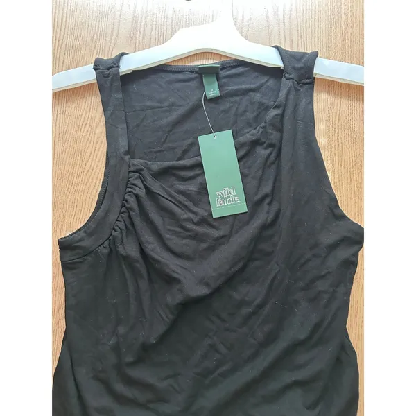 New Women’s Wild Fable Tank Top Lightweight Stretchy Black size Medium - Image 4