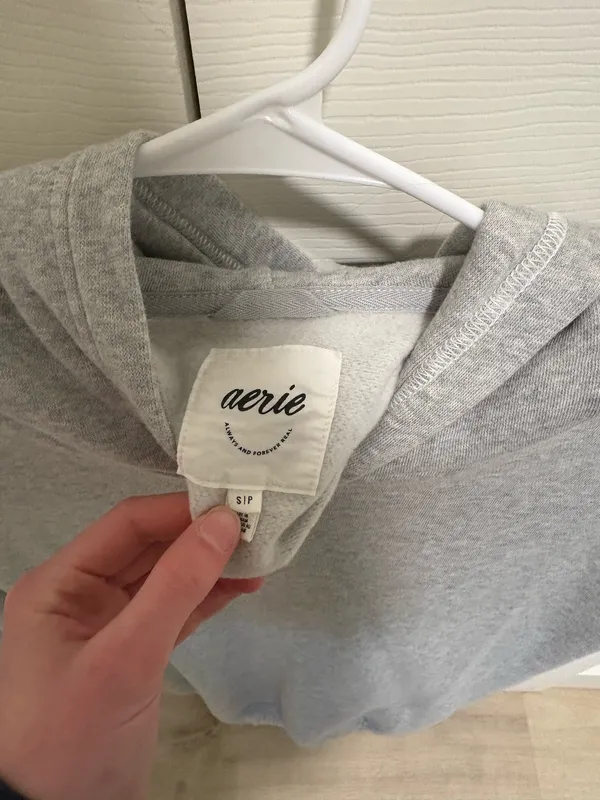 Aerie Grey Hoodie - Image 4