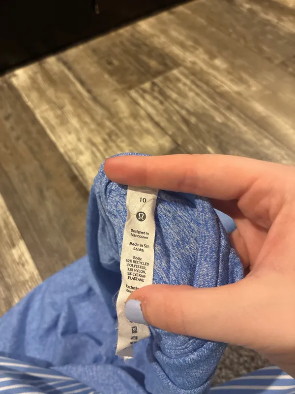 Lululemon Shirt - Image 4