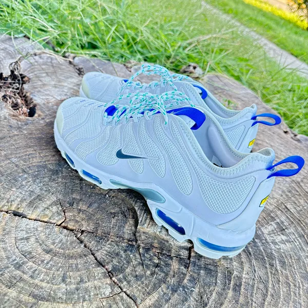 Nike Air Max Plus TN Ultra Platinum Grey Racer Blue AR4234-001 Men's Size 9.5 - Image 2
