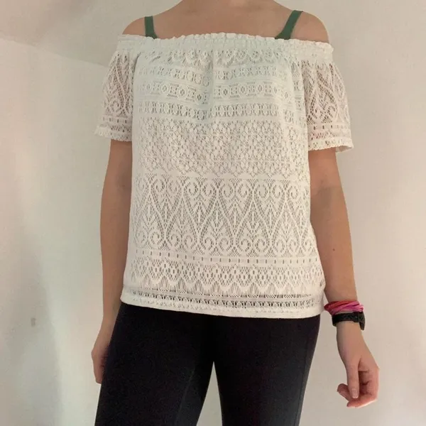 H&M White Lace Off The Shoulder Top - Image 7
