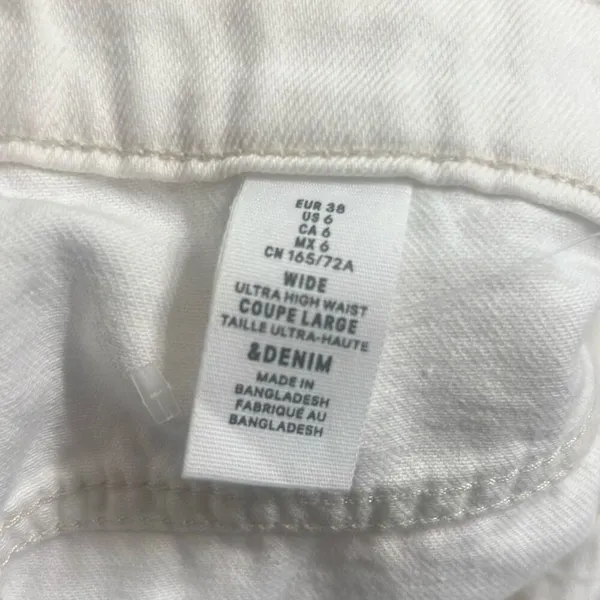 ✨H&M White Wide Ultra High Sz 6 White Jeans✨ - Image 8