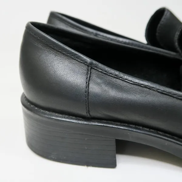 Vintage 90s Whitemt Black Leather Heeled Loafers - Brookline - Image 6