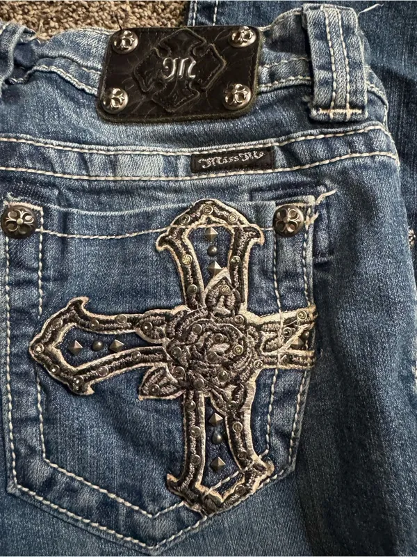 Miss Me Dark Blue Boot Cut Jeans with Embroidered Cross Pockets - Image 2