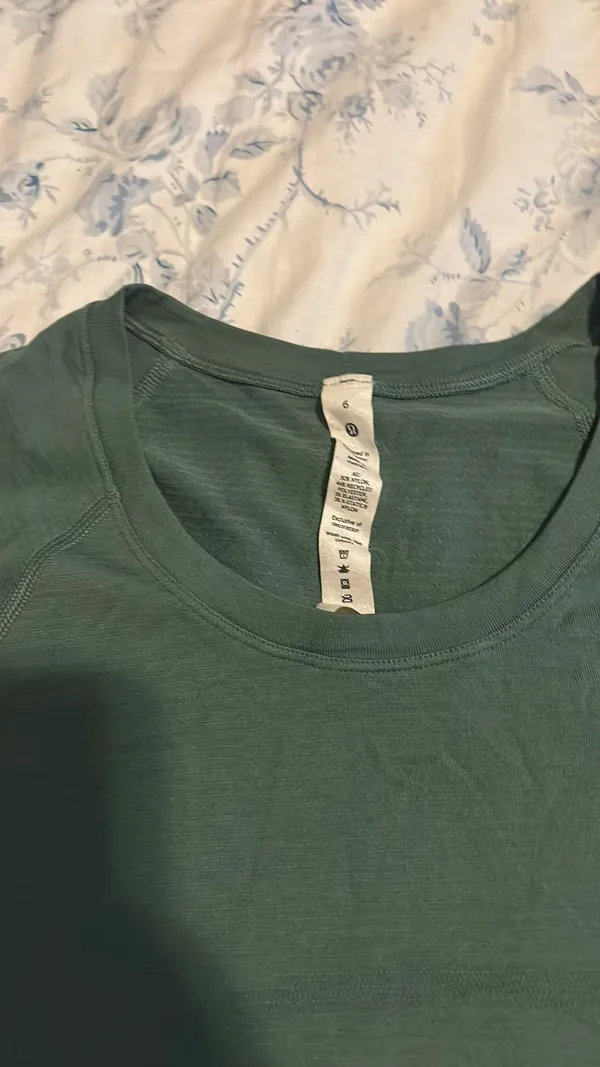Lululemon Swiftly Tech 2.0 Short Sleeve Shirt - Image 3