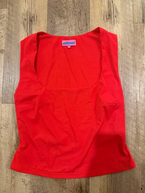 Edikted Essy Square Neck Top Red Large - Image 2