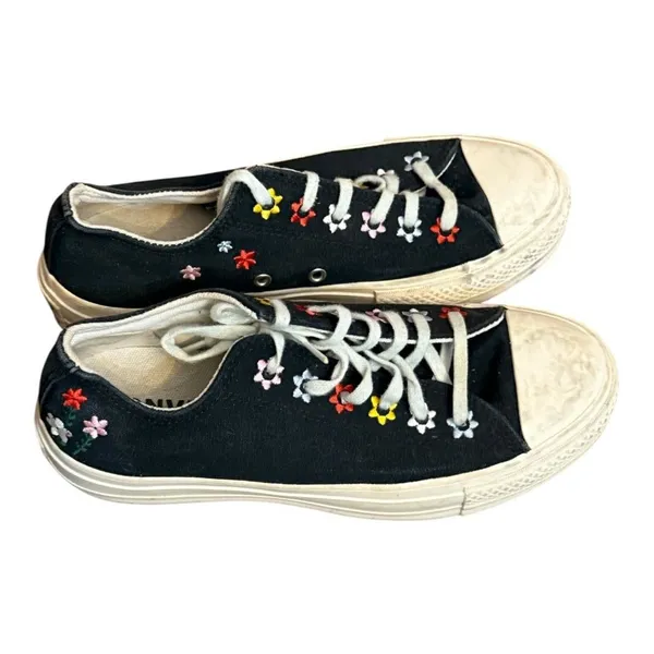 Converse Athletic‎ Shoes with Embroidered Flowers - Image 2