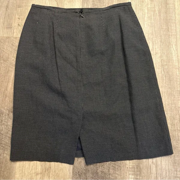 Chaus Black and White Textured‎ Pencil Skirt - Image 3