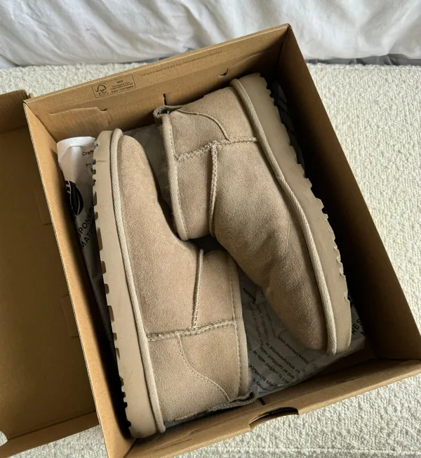 UGG Mini Boots - Image 4