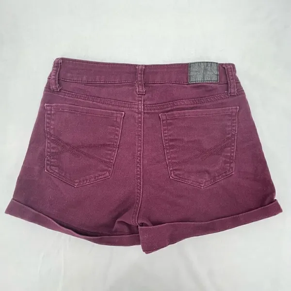 Aeropostale Burgundy High Waisted Midi 3” Inseam Soft Stretch Denim Shorts Sz 6 - Image 5