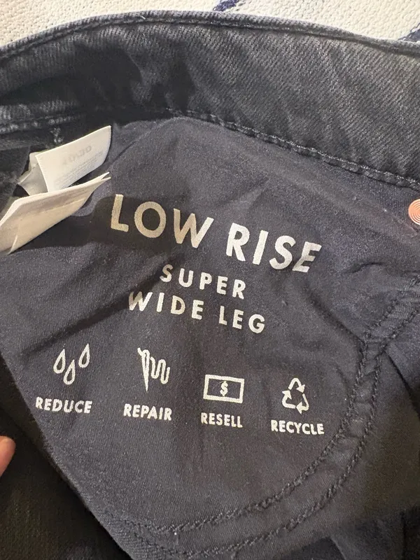 Lucky Brand Jeans - Image 3