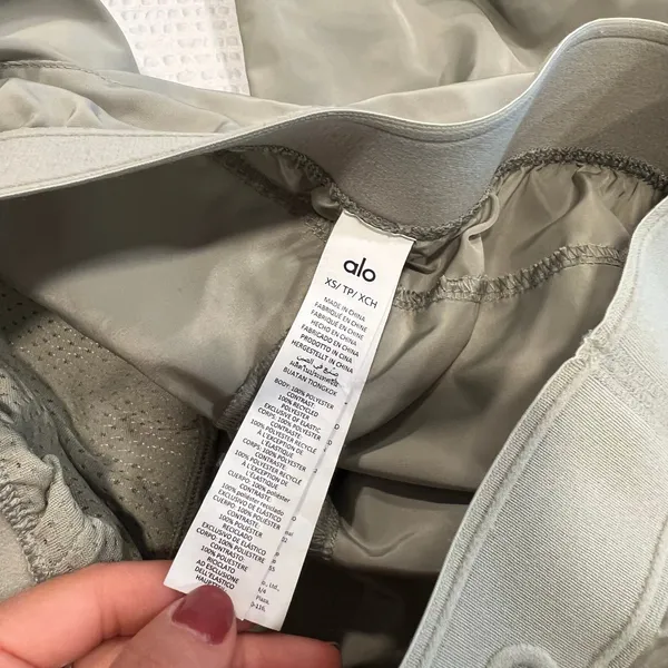 Alo mint green reinvention jogger XS women *flawed - Image 10