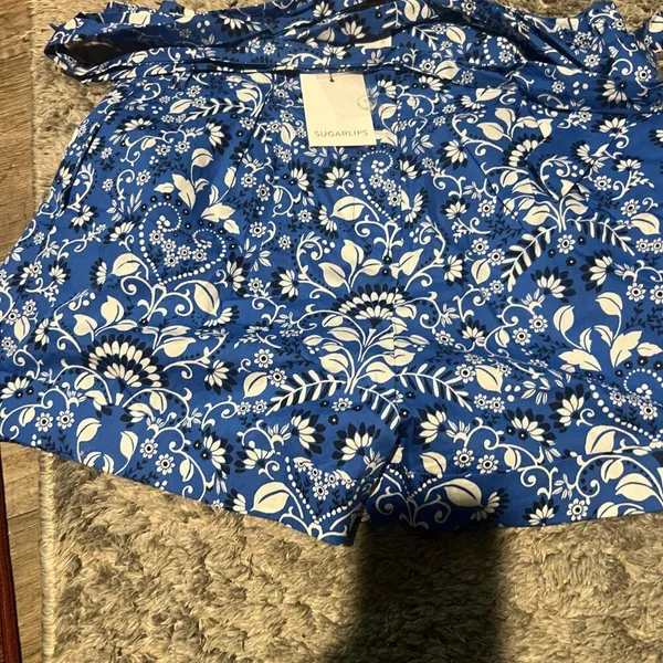 NWT Sugar + Lips large‎ shorts - Image 4