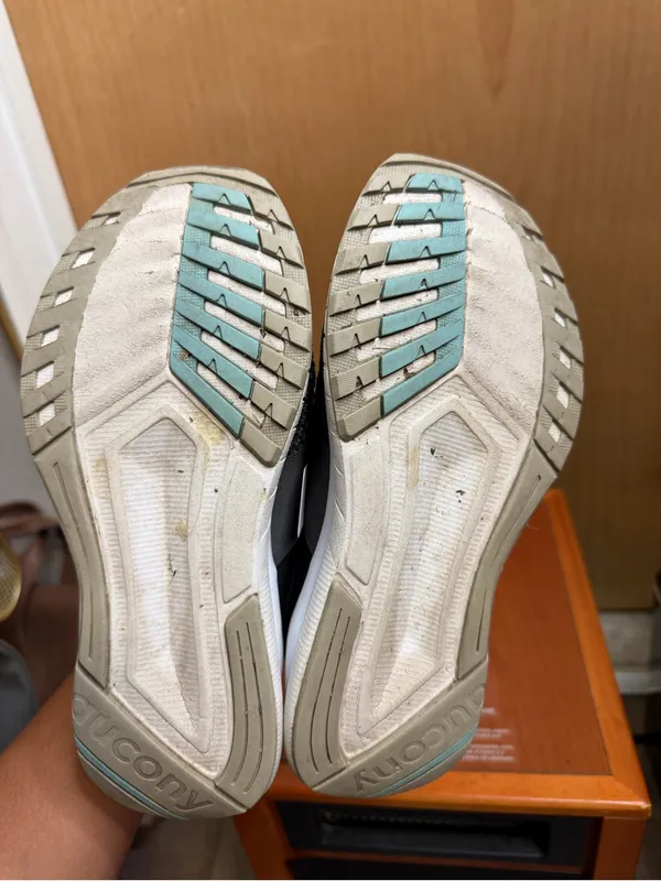 Saucony Stretch & Go Gray Slip-On Athletic Sneakers Women’s Size 7.5 - Image 7