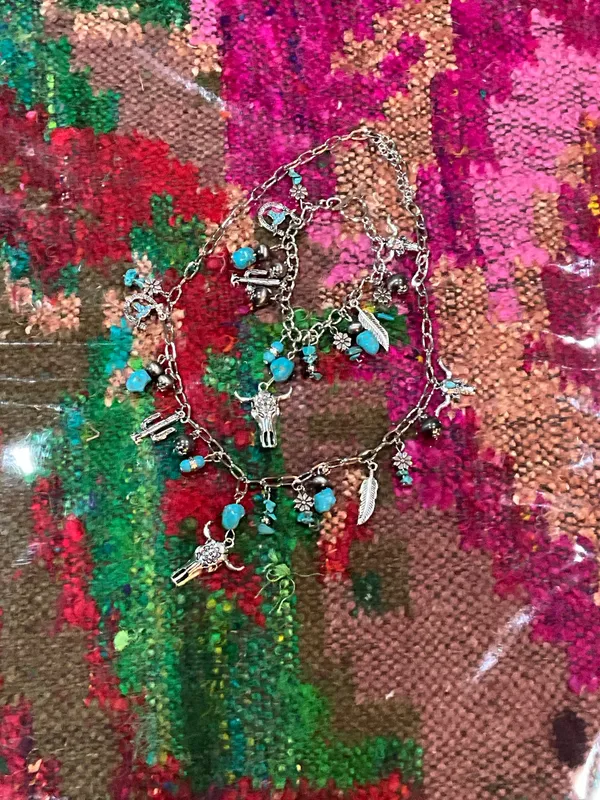 Southwestern turquoise and silver necklace and bracelet set - Image 4