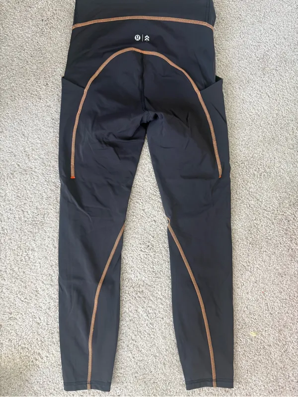 Lululemon x Barry’s Power Thru Leggings - Image 2