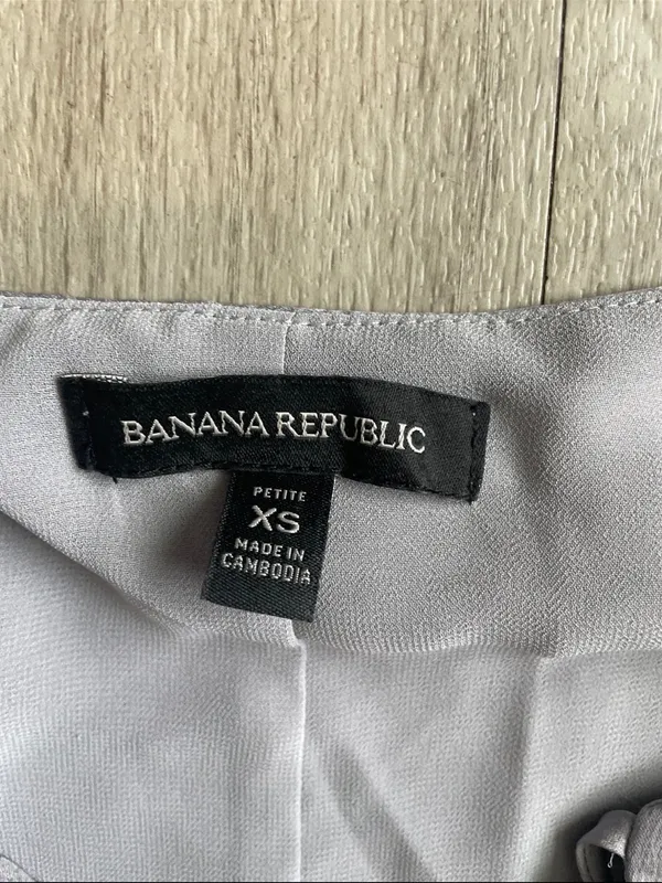 Banana Republic Ombre Maxi Slip Skirt in Light Gray to Black - Image 2