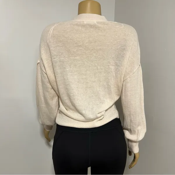 Camaieu V-Neck Button Front Cardigan Balloon‎ Sleeve Lightweight Knit Sweater - Image 4