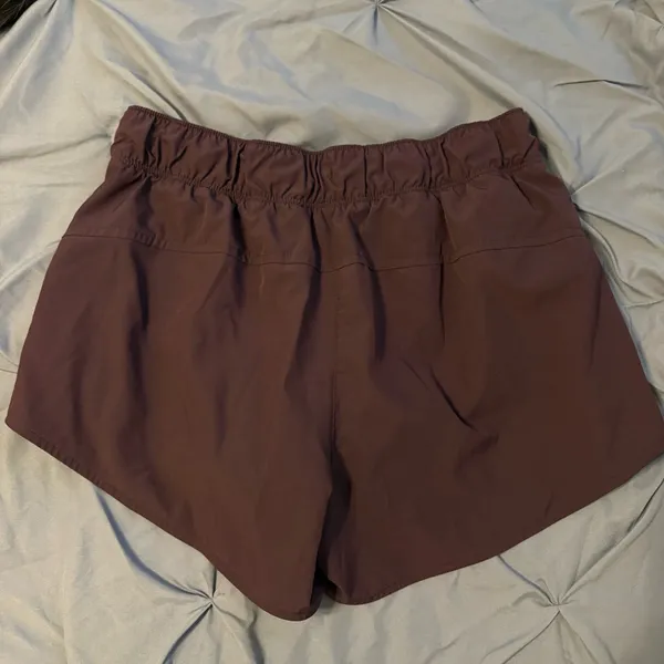 Old Navy Athletic Shorts Active Go-Dry - Image 3