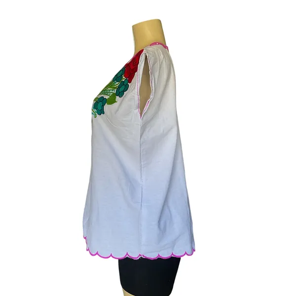 Mexican White Embroidered Blouse Floral Artisanal Folk Art Chiapas Boho Festival - Image 3