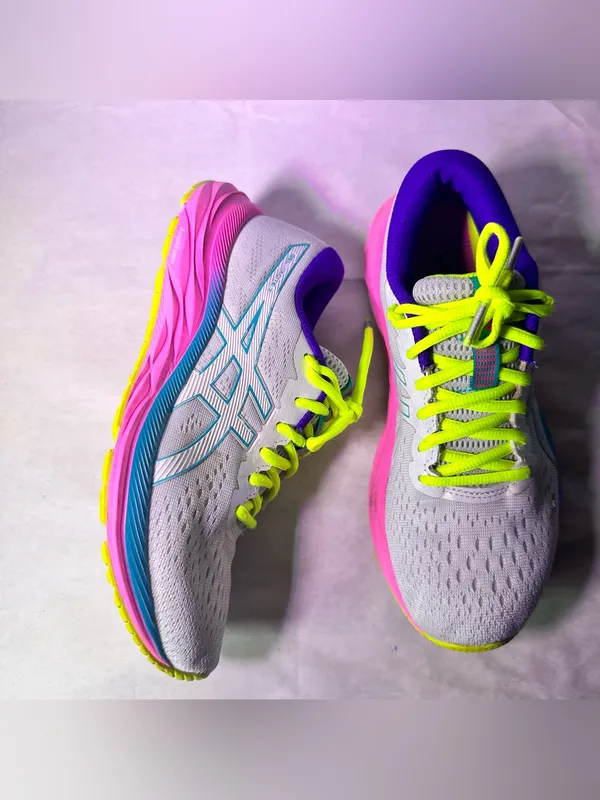 Oasis Women's Athletic Sneakers in White, Neon Yellow, Pink & Teal - Image 5
