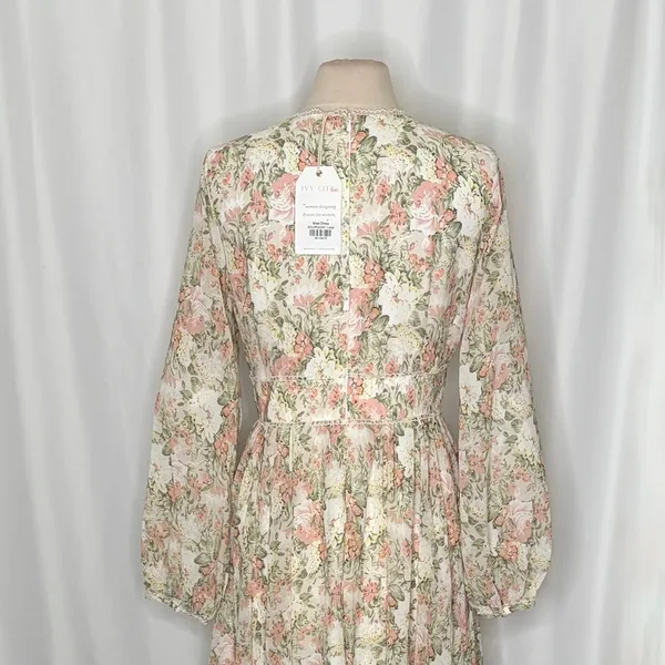 NWT IVY CITY CO Bree Floral Dress Midi Maxi Lace Trims Feminine Romantic Large - Image 9