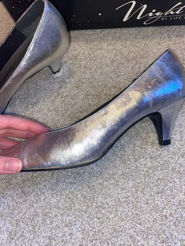 Night Life by Life Stride Vintage 80s Silver High Heels - Image 3