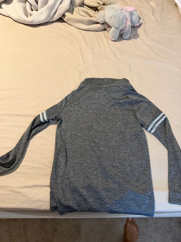 Raiders NFL Sweatshirt - Image 3