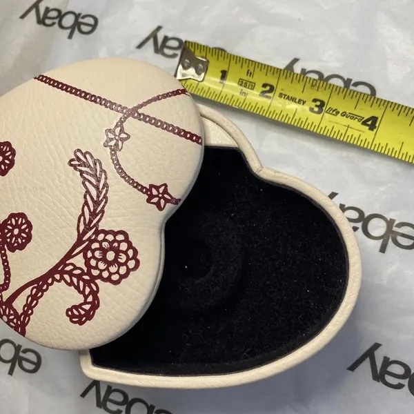 Pandora Heart Shaped Genuine Lather Jewelry Box Cream W/ Red Floral Design - Image 2