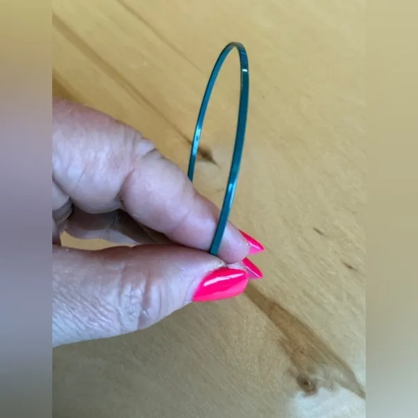 Blue Circular Bangle Bracelet Size 6 - Image 3