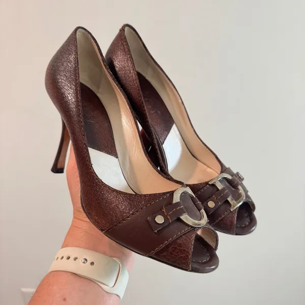 Christian‎ Dior Vintage Y2K Brown Leather CD Logo Buckle Peep Toe Pumps 37.5 - Image 2