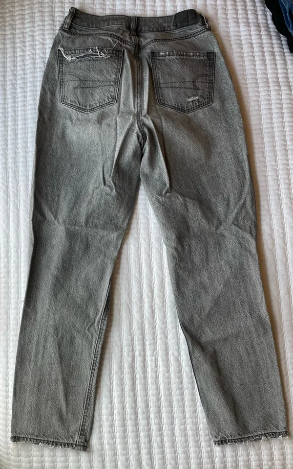 American Eagle Outfitters Black Ripped Jeans - Image 3