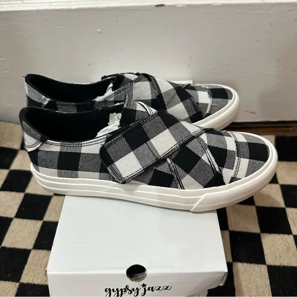 Gypsy Jazz‎ Black and White Checkered Slip-On Sneakers - Image 3