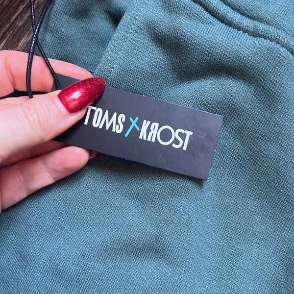 Toms X Krost Sweatpants Green - Image 3
