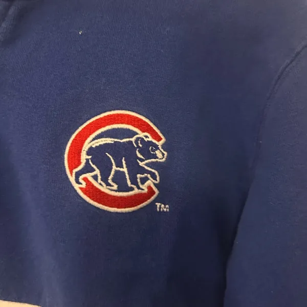Chicago Cubs 1/4 zip sweatshirt. Size XS - Image 2