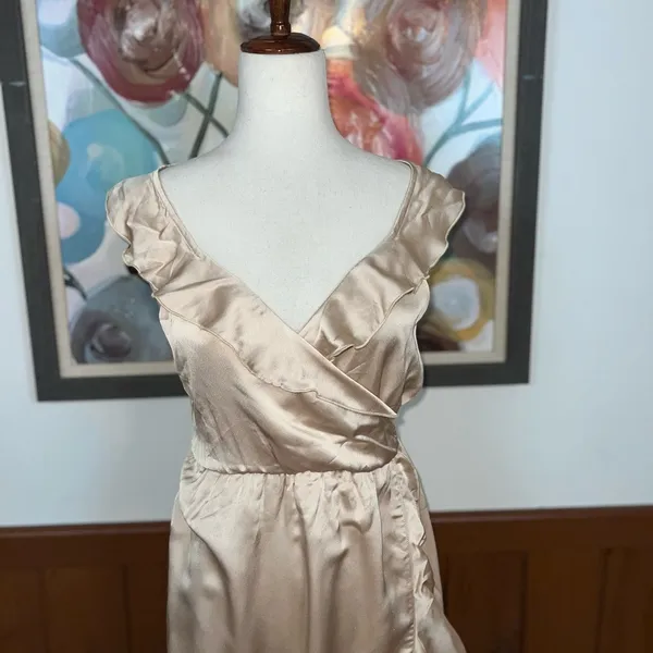 Elegant New Show Me Your Mumu Samantha Luxe Satin Ruffle Dress! - Image 4