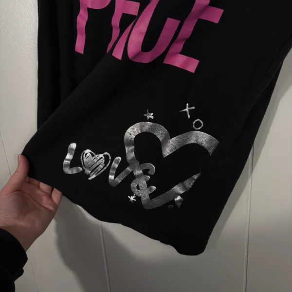 Vintage Y2K PINK For Peace VS Victorias Secret Black Fitted Neon Tee Small S XO - Image 6