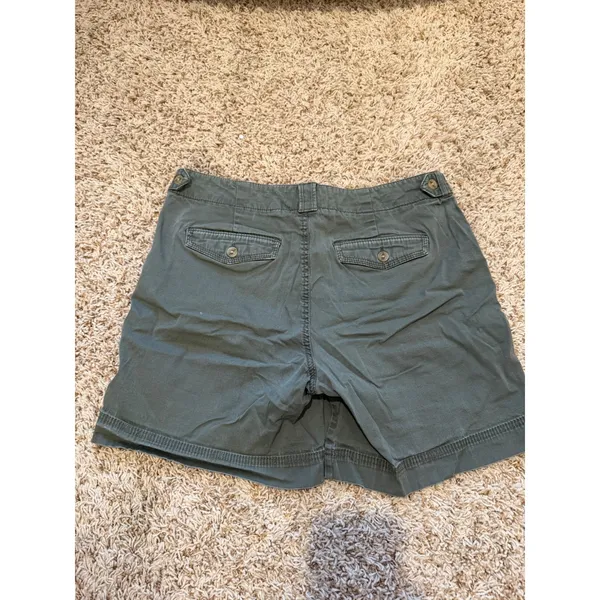 Dockers Women Olive Green Low Rise Slightly Curvy Chino Shorts Size 12 - Image 3