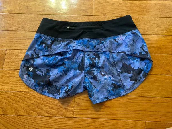 Lululemon Shorts Speed Up 2.5" Low-Rise Lined 4 - Image 2