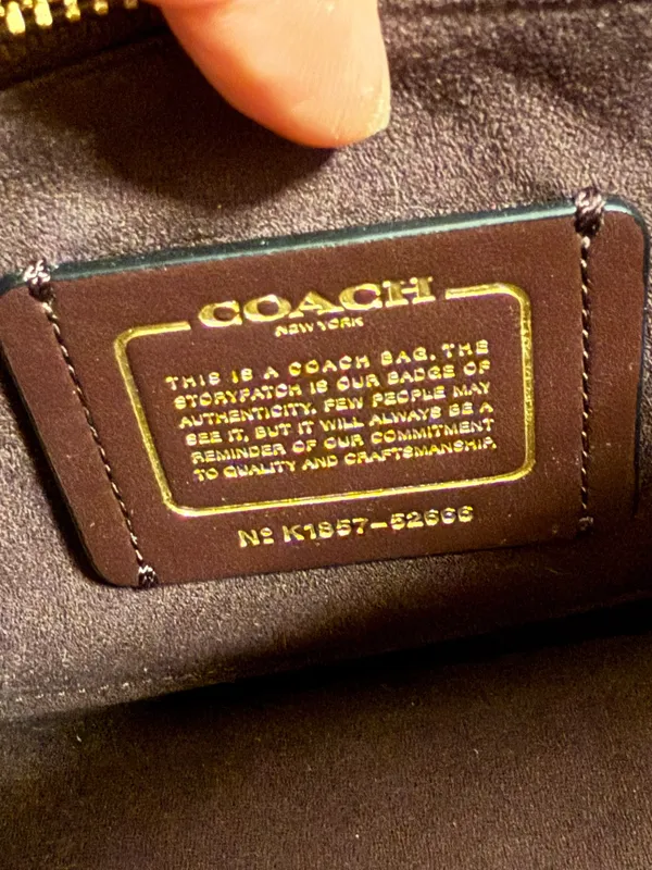 Coach Vintage Black Leather Bag - Image 8