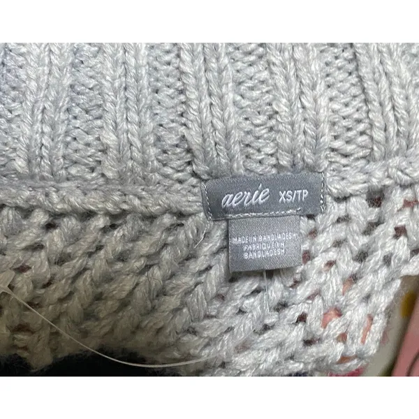 Aerie Snowday Oversized Chunky Cable Knit Sweater Gray Crew Neck NWOT XS - Image 10