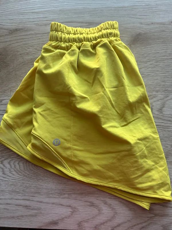Lululemon Hotty Hot Shorts 4” - Image 4