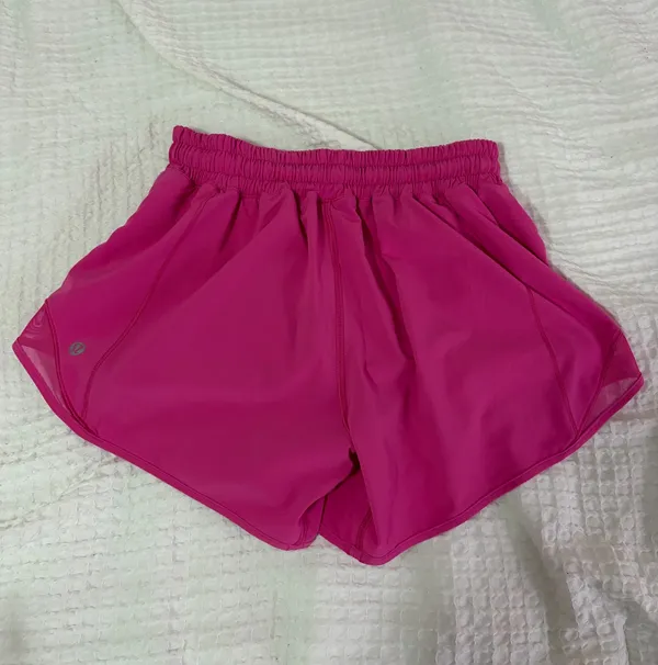 Lululemon Sonic Pink Hotty Hot Shorts 4" - Image 4