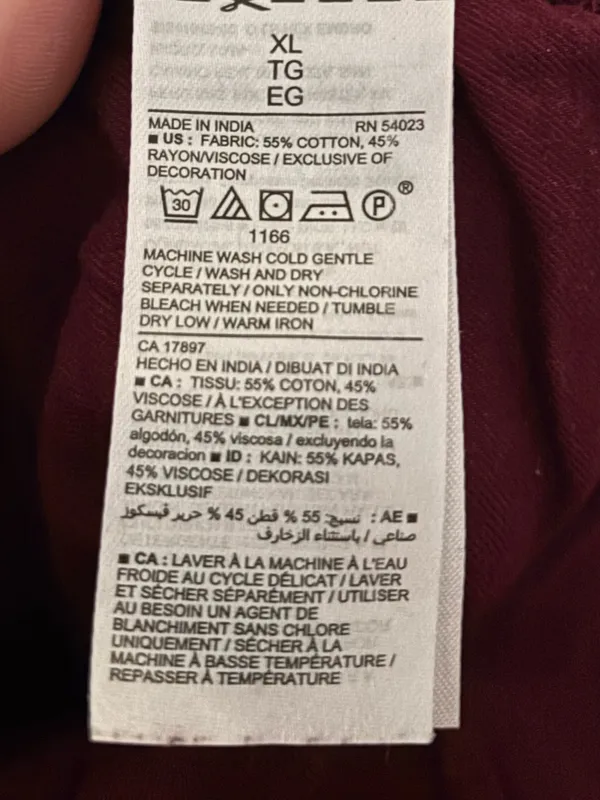 💥 Old Navy Burgundy Lace Accent Long-Sleeve Peasant Top - Image 5